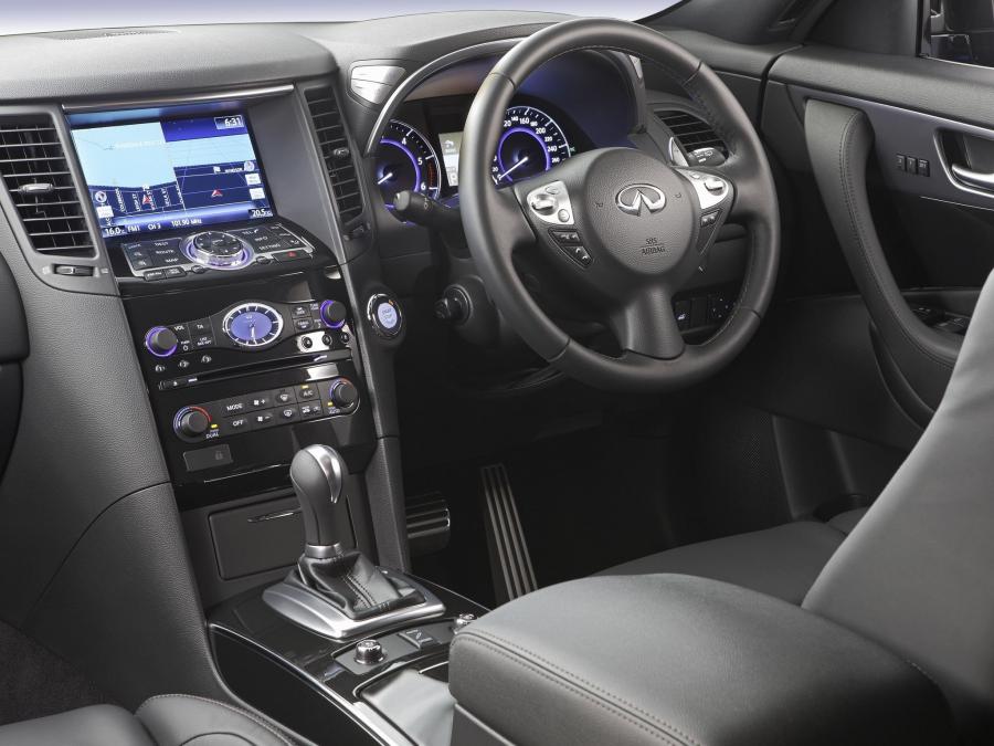  Infiniti FX30d S 2012 года  (AU) (фото 4 из 17)